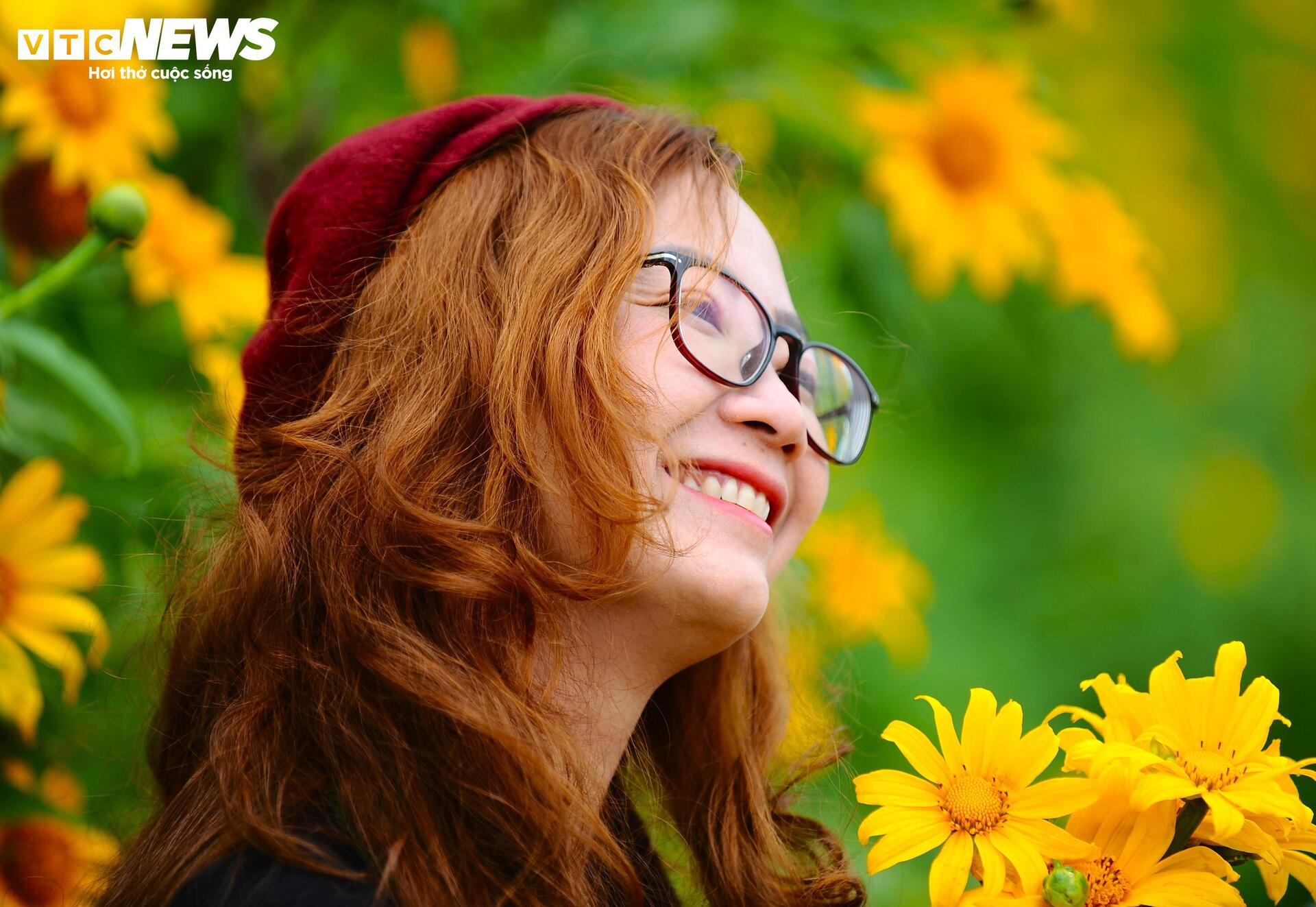 Dã quỳ nhuộm vàng phố núi, Đà Lạt vào mùa đẹp nhất năm- Ảnh 7.