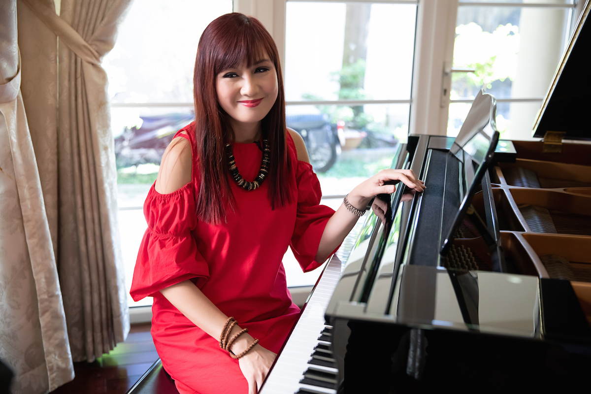 Nữ diễn viên ở biệt thự 800m2 TP. HCM: Hủy hôn sát ngày cưới, tai nạn “nát mặt” vẫn được đại gia theo đuổi- Ảnh 2.