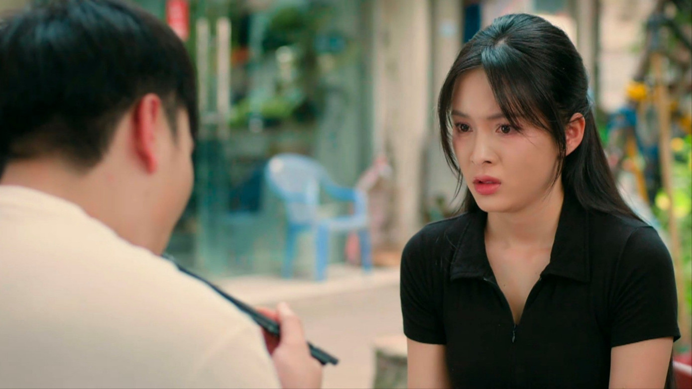 Nữ diễn viên phim Việt giờ vàng bị khán giả tràn vào trang cá nhân chửi bới- Ảnh 2.