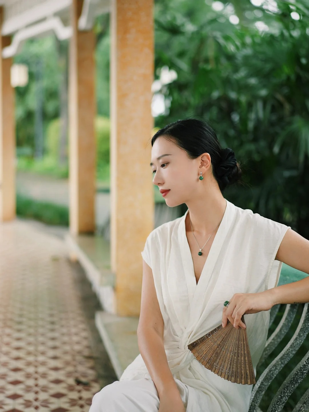 Nhìn mặt đoán vận! 4 nét tướng "phúc khí trời ban" giúp bạn nhận ra người sắp kéo bạn lên đỉnh cao năm 2026- Ảnh 3.