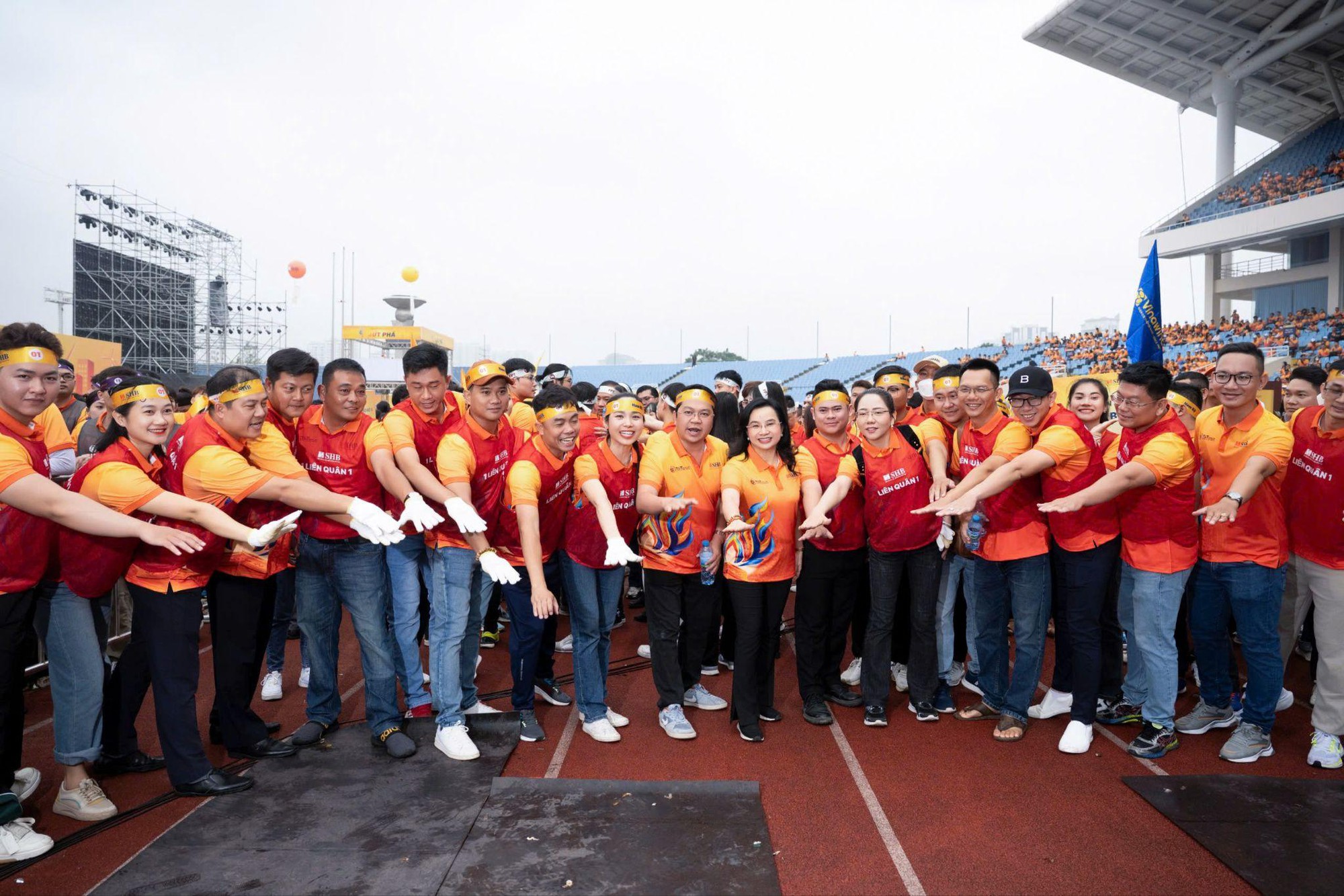 Việt Nam và hành trình “Hạnh phúc không điểm dừng”- Ảnh 1.