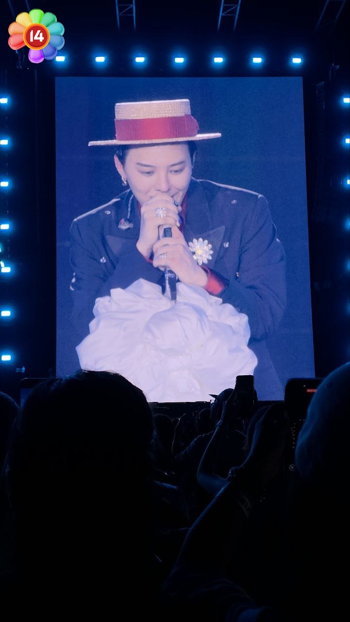 Điều gì khiến G-DRAGON gục người nức nở trên sân khấu concert Hà Nội?- Ảnh 6.