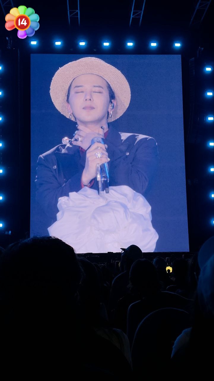 Điều gì khiến G-DRAGON gục người nức nở trên sân khấu concert Hà Nội?- Ảnh 5.