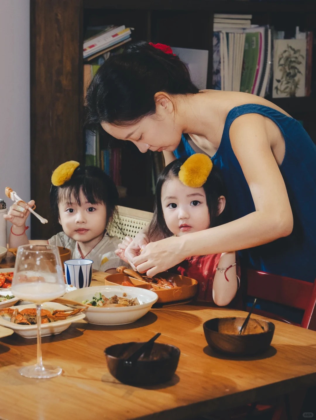 4 "chiêu thức" biến lòng tốt thành tài sản vô giá, giúp con cái luôn có quý nhân phù trợ trong năm 2026- Ảnh 3.