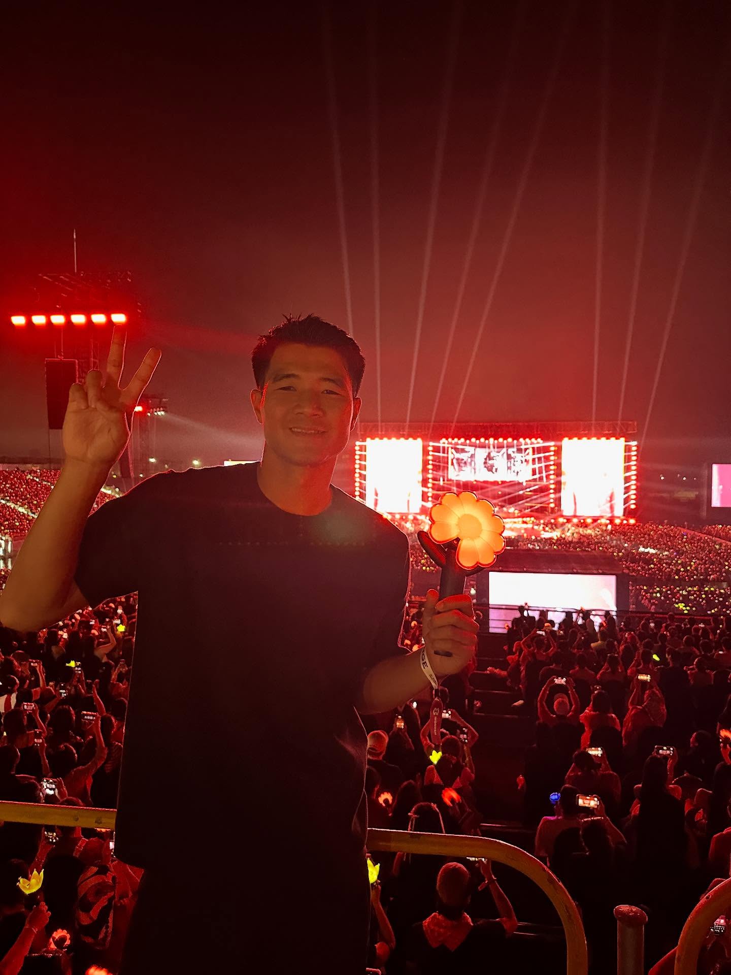 Các anh chồng có đồng cảm với Văn Hậu-Đức Chinh: Đu concert G-Dragon là phụ, phục vụ vợ đẹp Các anh chồng có đồng cảm với Văn Hậu-Đức Chinh: Đu concert G-Dragon là phụ, phục vụ vợ đẹp