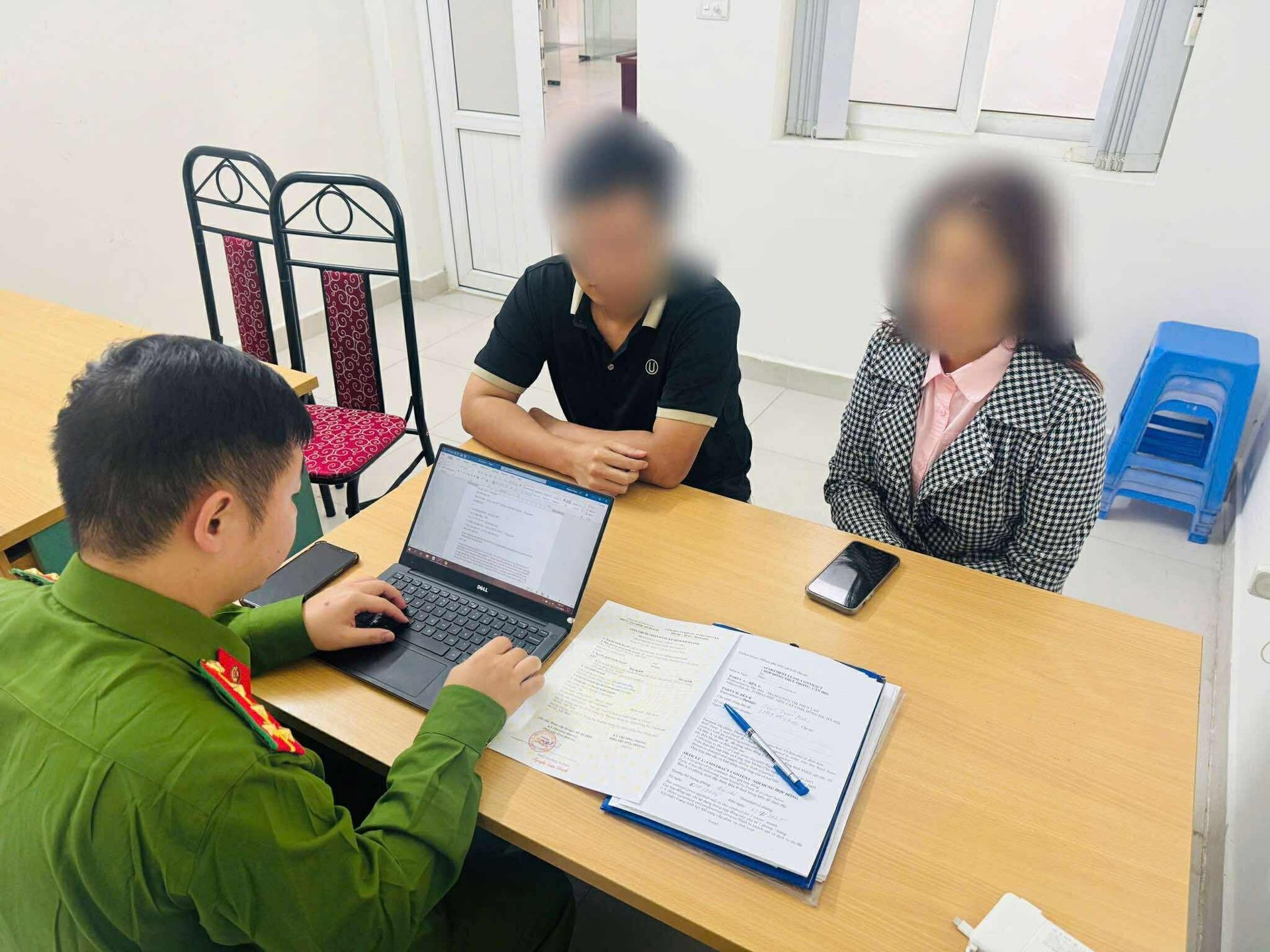 Phát hiện nhiều sai phạm tại khách sạn ở Hà Nội bị tố "bùng" phòng dù khách đã thanh toán đủ tiền- Ảnh 1.