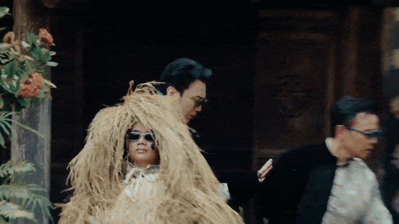 Giải mã MV Mục Hạ Vô Nhân - xem xong mà phải thốt lên “SOOBIN chi bao nhiêu tiền cho MV này vậy?”- Ảnh 9.