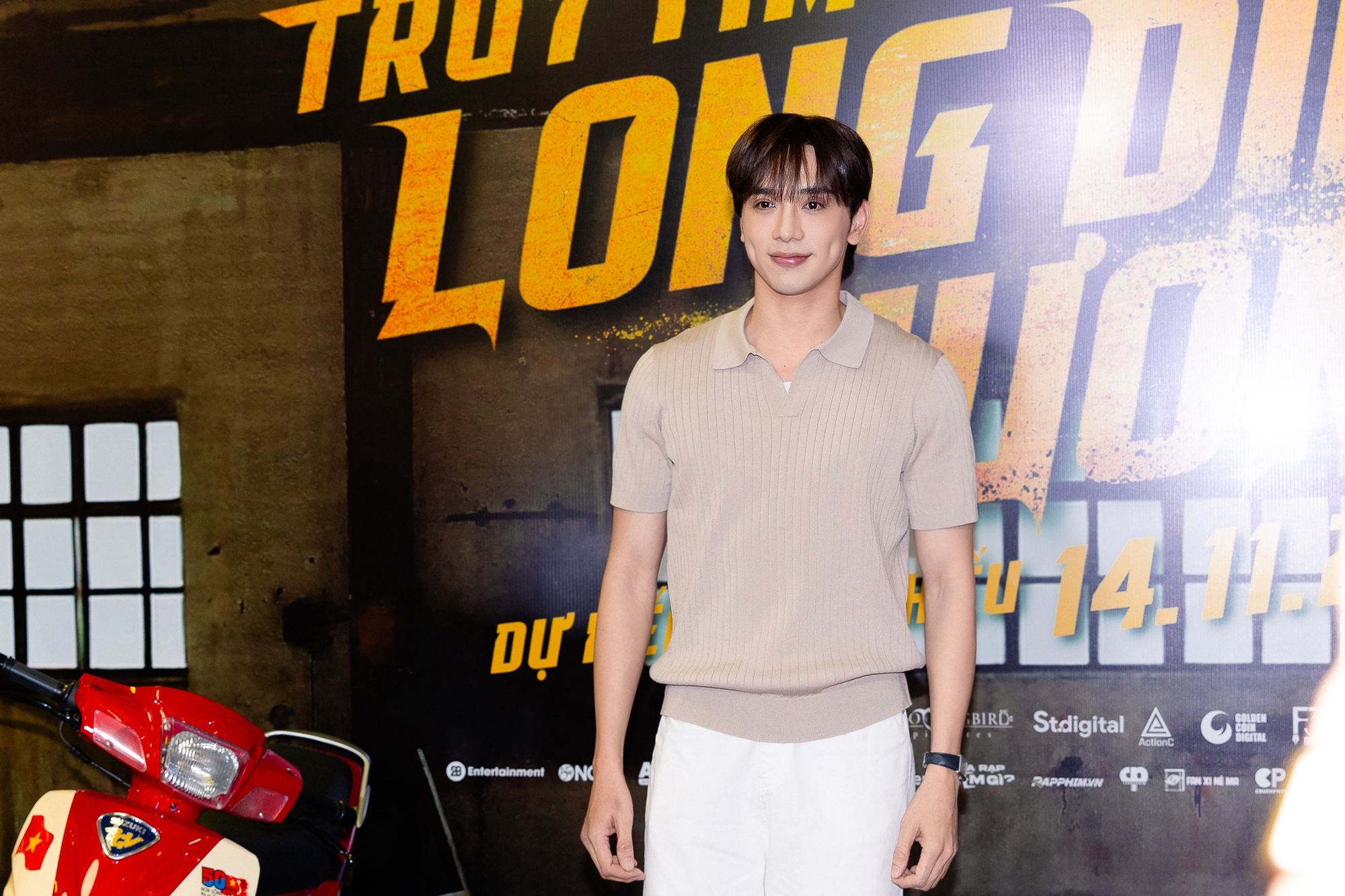 Thảm đỏ HOT nhất hôm nay: Doãn Quốc Đam lên đồ đúng chuẩn tổng tài, Quỳnh Châu - Trâm Anh hóa nàng thơ ngọt ngào- Ảnh 9.