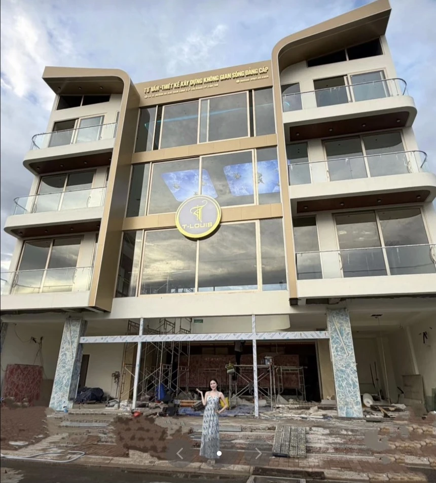 Thực hư "phú bà Cần Thơ" Ngân Collagen vẫn khoe nhà mới, công ty hoành tráng giữa ồn ào?- Ảnh 1.