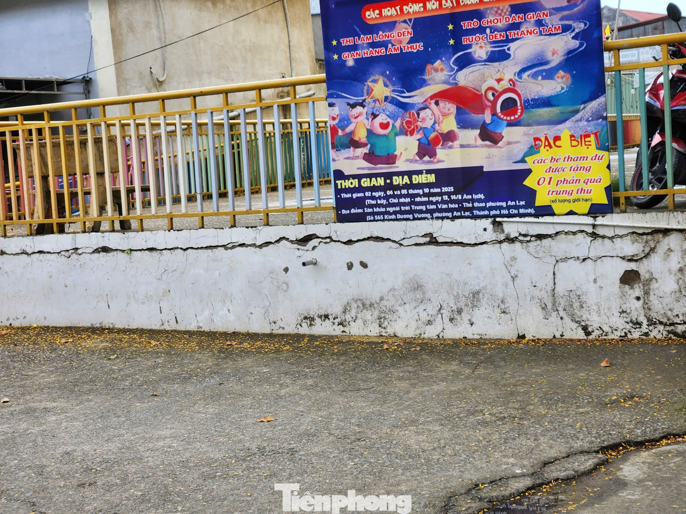 Cảnh nứt vỡ nhà cửa, hư hỏng hạ tầng ở nơi sụt lún nhất TPHCM- Ảnh 11.