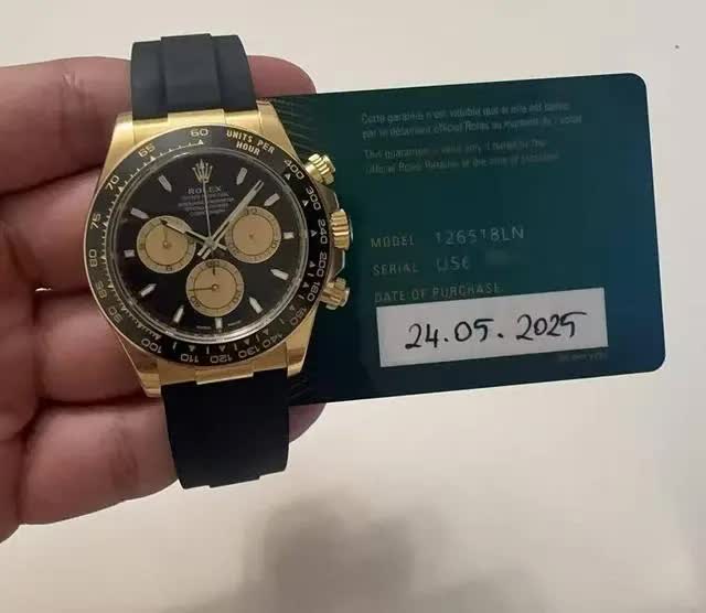 Đồng hồ Rolex trị giá 1,4 tỷ đồng thất lạc trên đường chuyển phát, công ty vận chuyển chỉ đền 136 triệu đồng: "Đó là mức tối đa"- Ảnh 1.