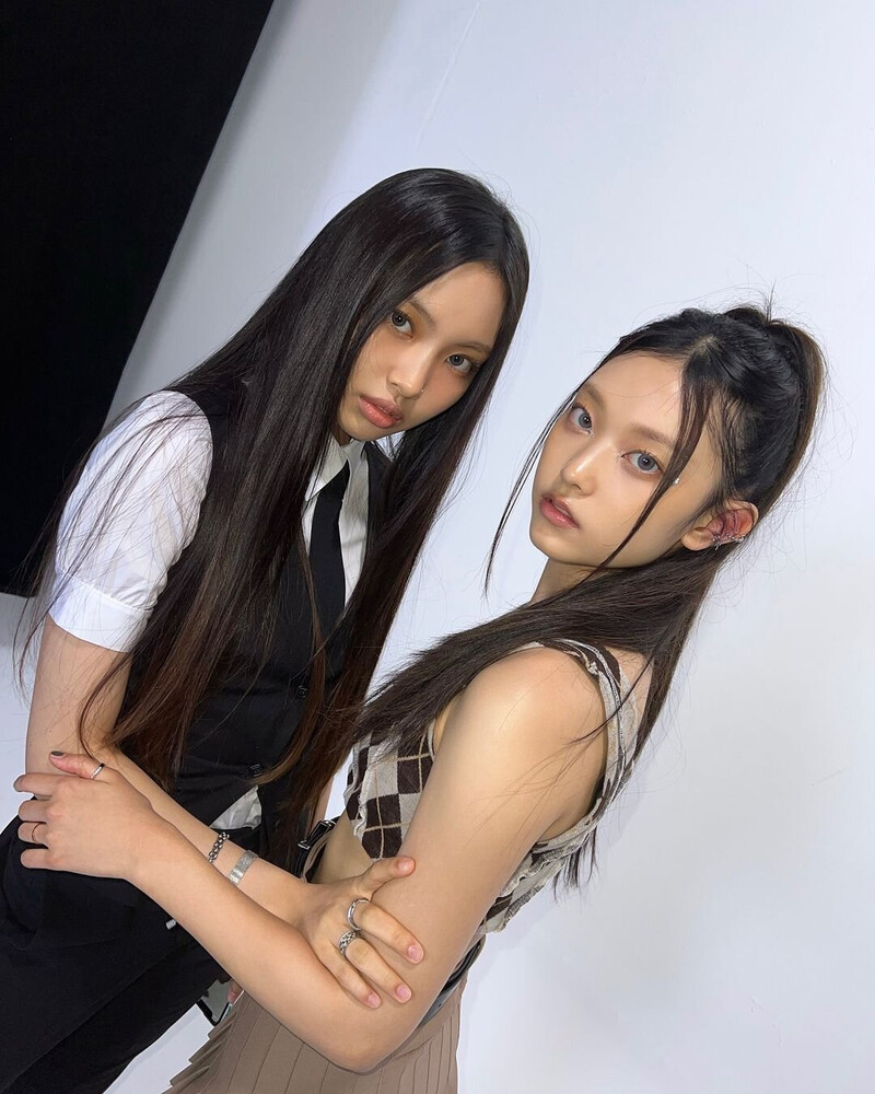 NewJeans lại tự biến mình thành trò hề- Ảnh 8.