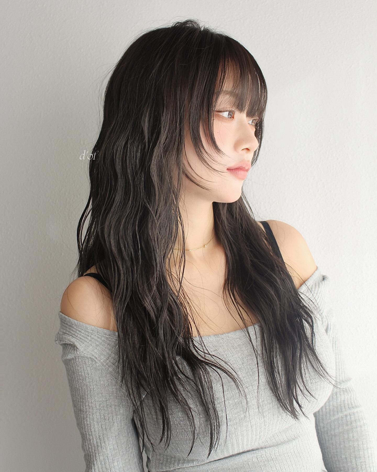 5 xu hướng tóc xoăn của mùa đông năm nay: Quá sang trọng, đã vậy còn hack tuổi tốt hơn cả tóc thẳng- Ảnh 9. 5 xu hướng tóc xoăn của mùa đông năm nay: Quá sang trọng, đã vậy còn hack tuổi tốt hơn cả tóc thẳng- Ảnh 9.