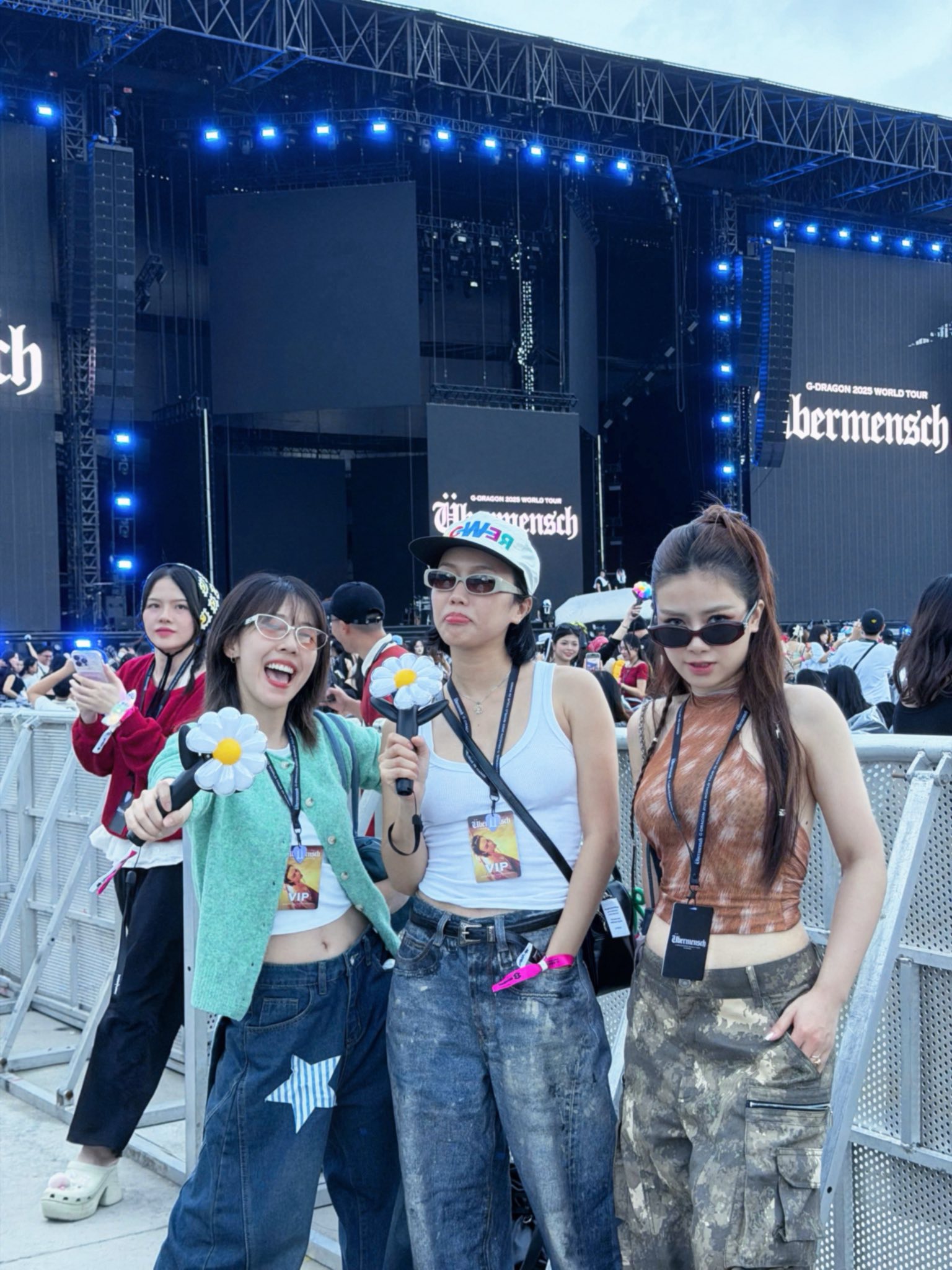 Khi sao Việt đu concert 