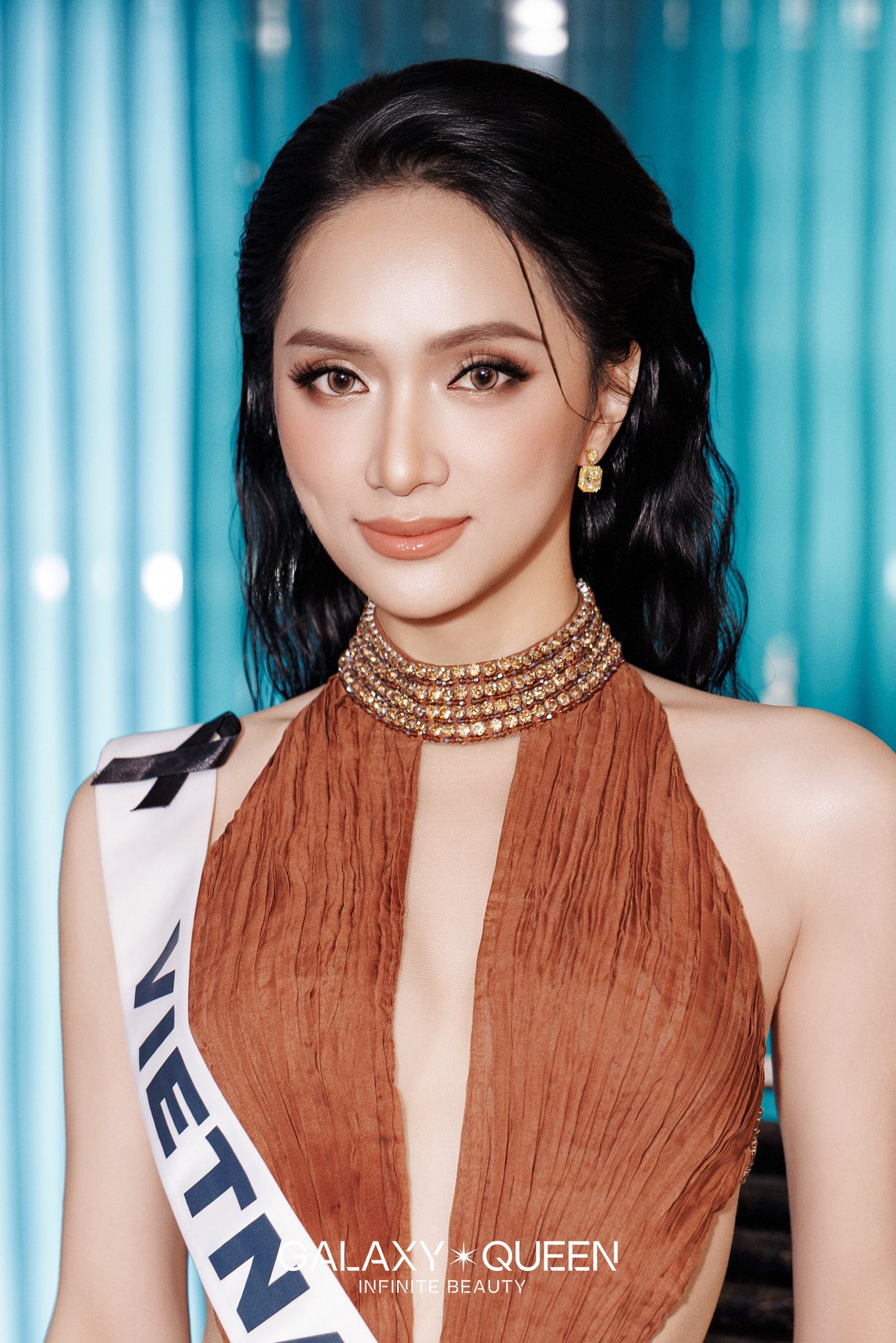 Tình thế nguy hiểm của Hương Giang tại Miss Universe- Ảnh 4.