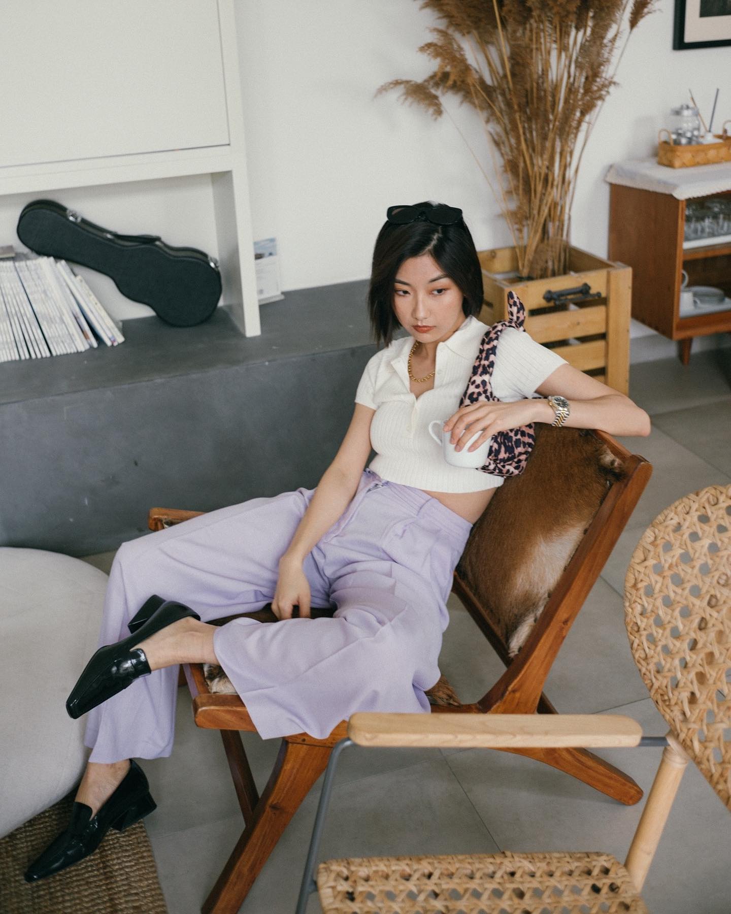 Tủ đồ của chị em cần có 5 item màu sắc này để phong cách trẻ trung, nổi bật hơn- Ảnh 9. Tủ đồ của chị em cần có 5 item màu sắc này để phong cách trẻ trung, nổi bật hơn- Ảnh 9.