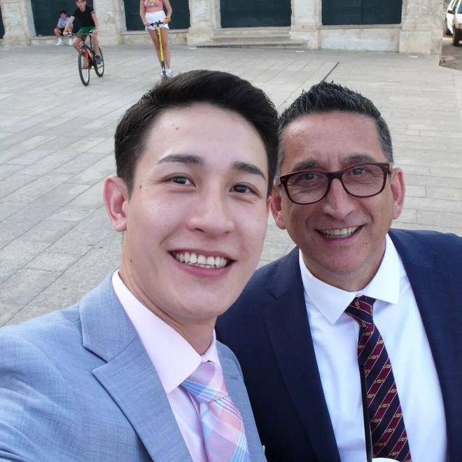 Trai đẹp giải nghệ sau khi kết hôn với đại gia đồng tính- Ảnh 3.