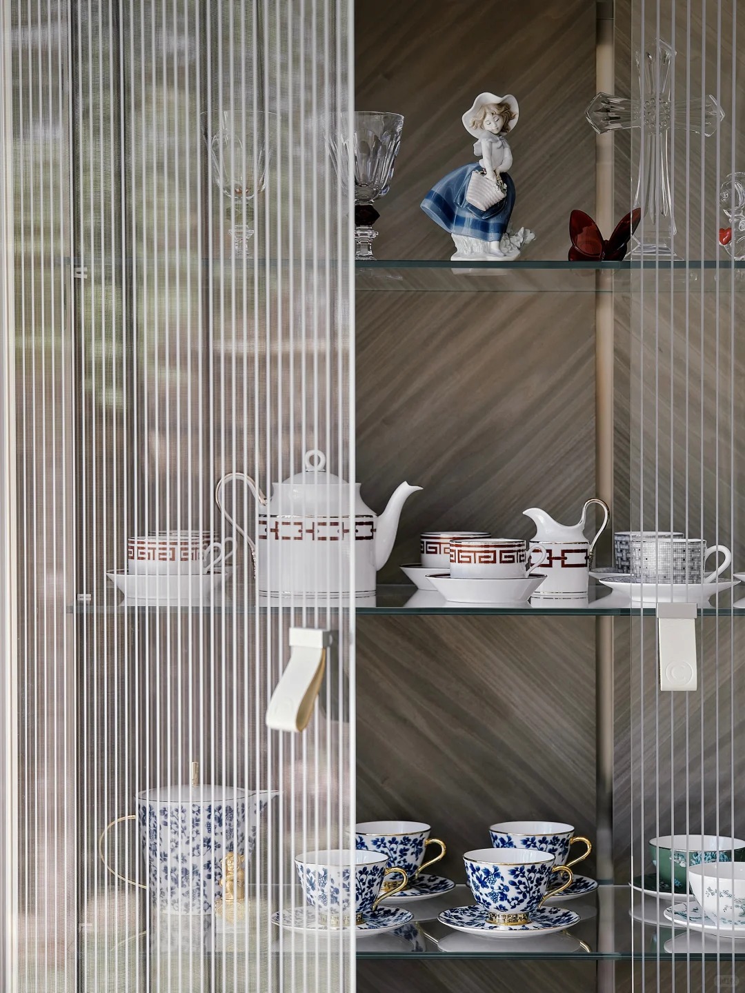 Cứ ngỡ "dì Tuyết" Vương Lâm U60 chỉ biết đóng vai ác: Sau 2 lần đổ vỡ, bà mẹ đơn thân decor biệt thự 300m2 thành nơi chữa lành cực phẩm, ai nhìn thấy cũng phải thốt lên quá sang!- Ảnh 14.