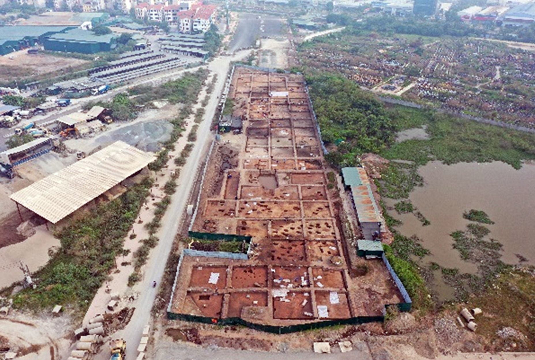 Phát hiện ngôi làng cổ dưới lòng đất ở Hà Nội: Chuyên gia khai quật tới 11 lần, chứa ‘báu vật’ 3.500 tuổi- Ảnh 1.