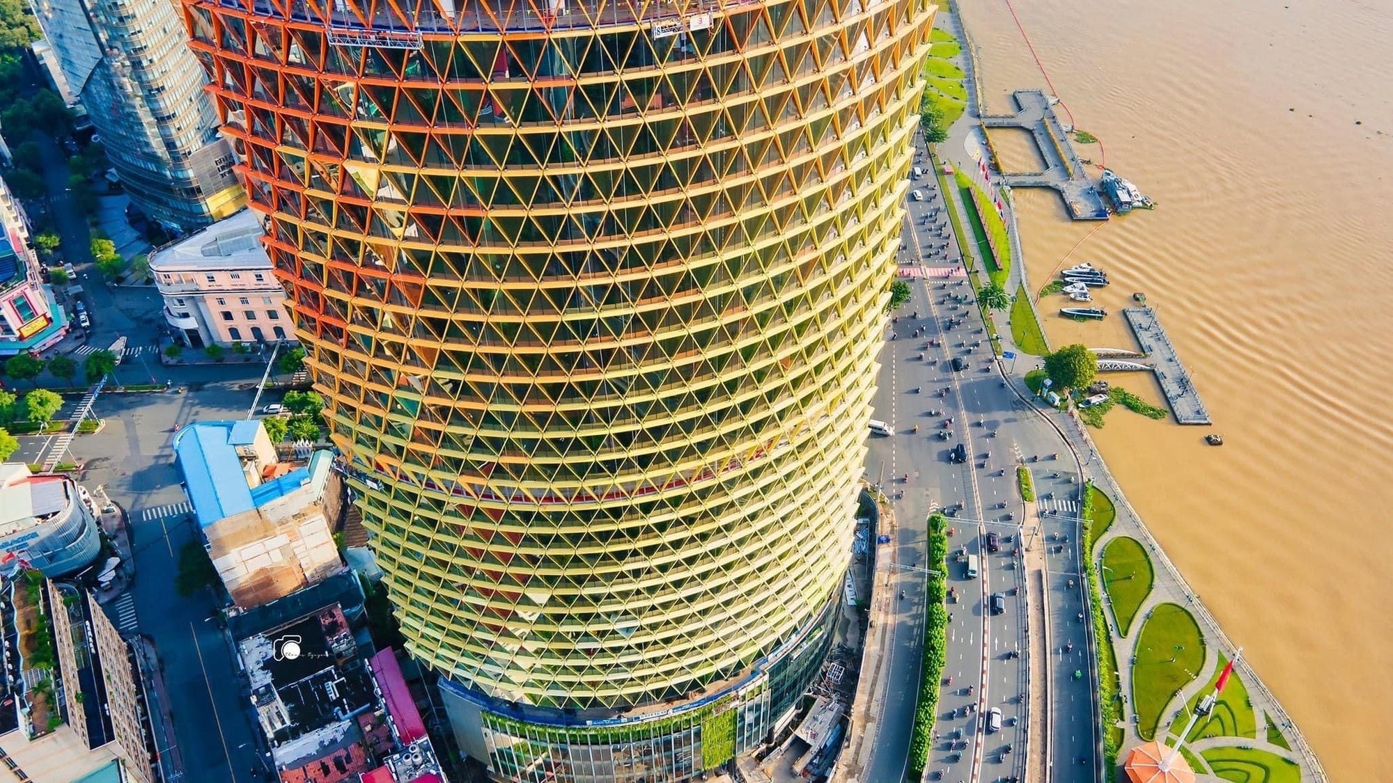 Đang bị tạm giam, bà Trương Mỹ Lan vẫn làm đơn xin 