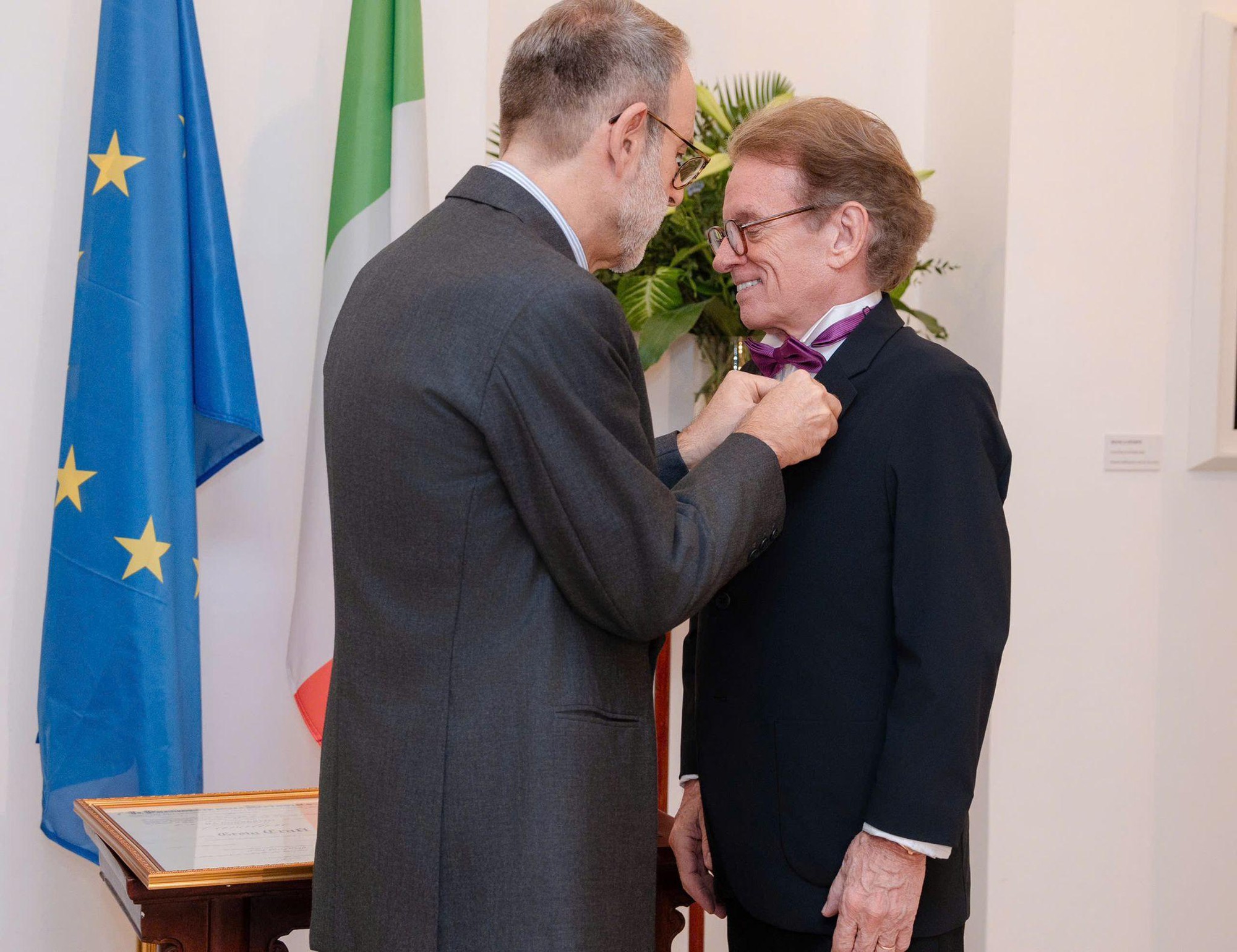 Vinh danh một đời cống hiến cho hành trình nhân đạo- Ảnh 3.