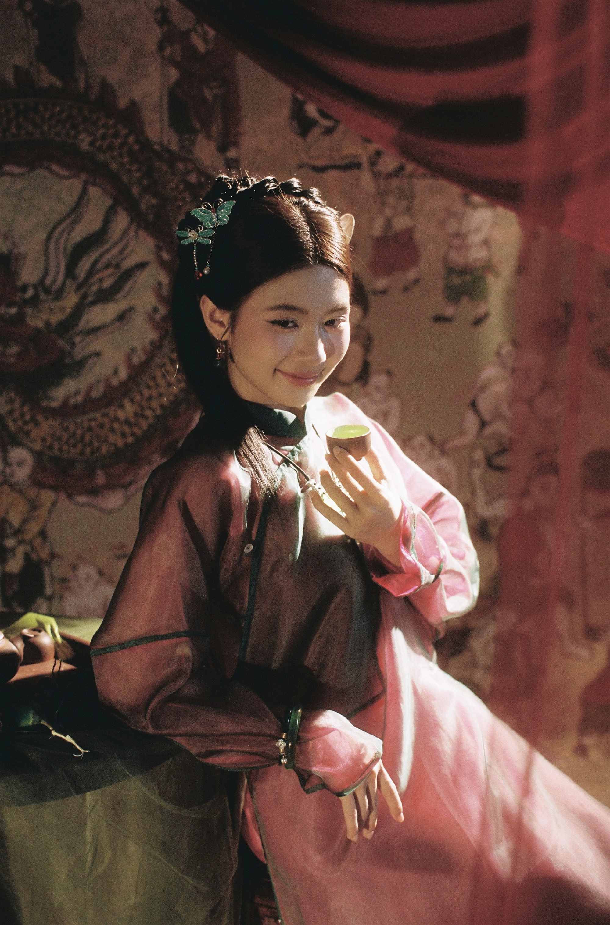 Drama áo dài 6 triệu của DINGDANG: Người review chỉ đi thuê, brand không tìm được tiếng nói chung với khách- Ảnh 18. Drama áo dài 6 triệu của DINGDANG: Người review chỉ đi thuê, brand không tìm được tiếng nói chung với khách- Ảnh 18.