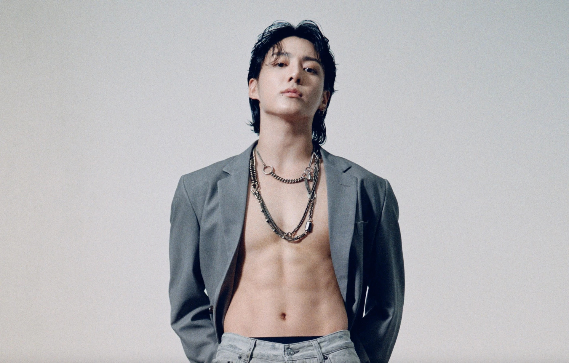 Choáng váng vì Jungkook (BTS) bị 