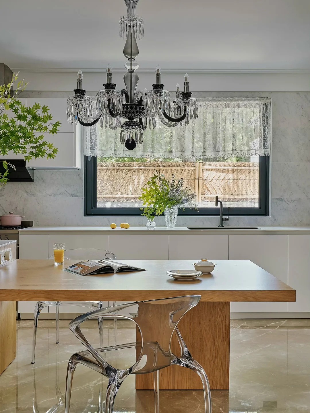 Cứ ngỡ "dì Tuyết" Vương Lâm U60 chỉ biết đóng vai ác: Sau 2 lần đổ vỡ, bà mẹ đơn thân decor biệt thự 300m2 thành nơi chữa lành cực phẩm, ai nhìn thấy cũng phải thốt lên quá sang!- Ảnh 7.