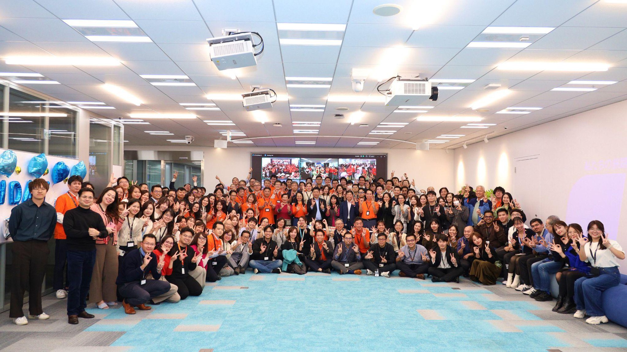 Giữa lòng Nhật Bản, 5.000 nhân sự một công ty công nghệ Việt “thắp lửa” mừng sinh nhật- Ảnh 4. Giữa lòng Nhật Bản, 5.000 nhân sự một công ty công nghệ Việt “thắp lửa” mừng sinh nhật- Ảnh 4.