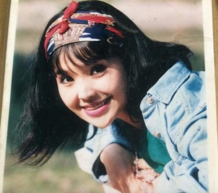 NSND Lan Hương "Em bé Hà Nội": Cãi mẹ theo nghệ thuật, U70 viên mãn bên chồng- Ảnh 2.