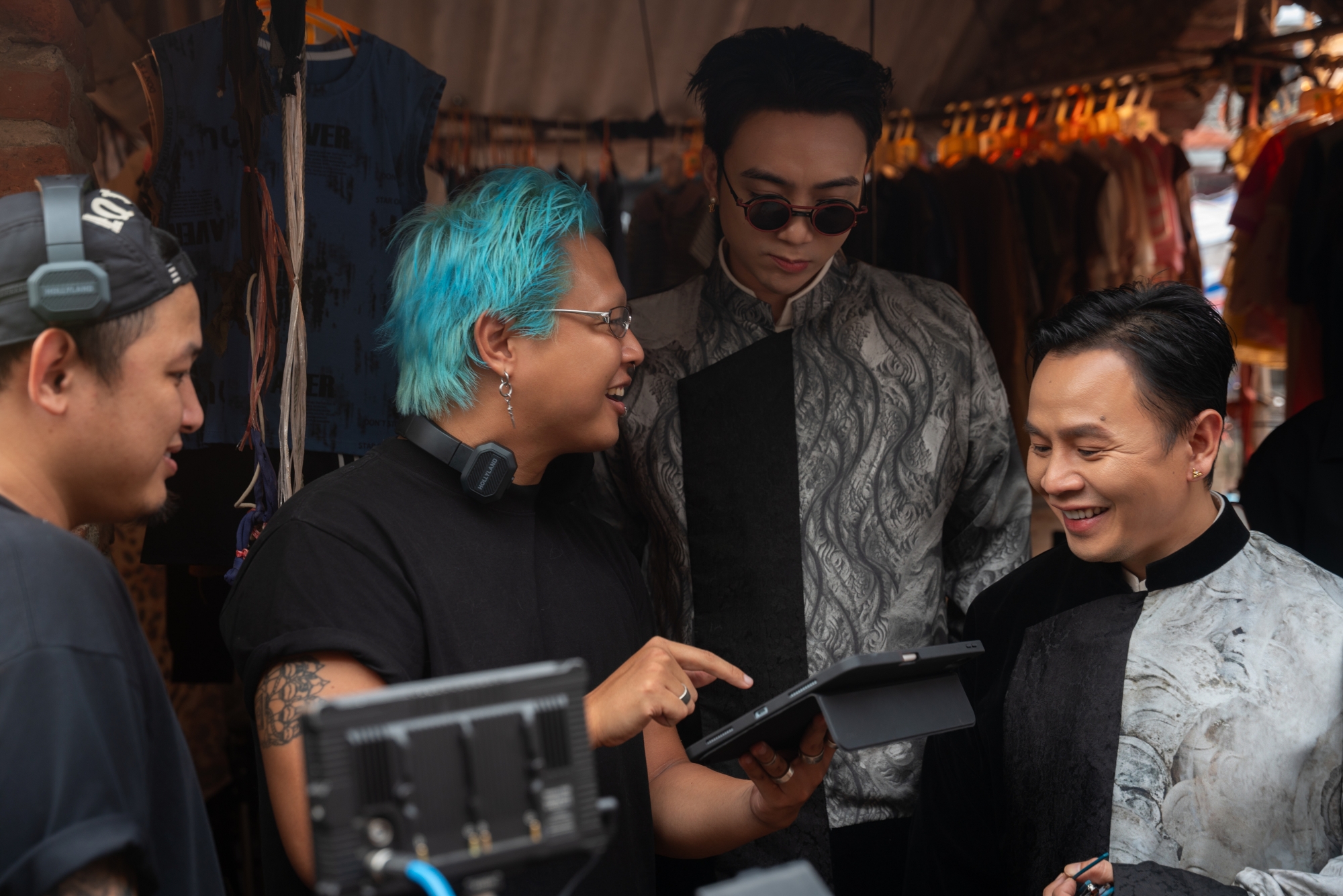 Hành trình Phương Vũ và Antiantiart tạo ra MV Mục Hạ Vô Nhân- Ảnh 1.