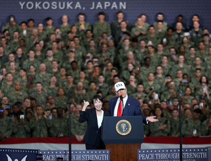 Giải mã phong cách ngoại giao đầy sức hút của Thủ tướng Nhật Bản- Ảnh 2.