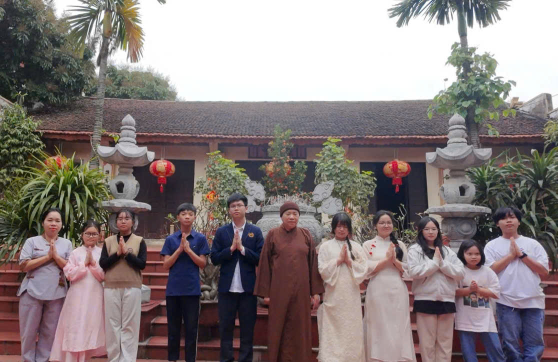 Không tốn tiền học thêm, nữ sinh ở Hà Nội thông thạo 3 thứ tiếng, giành học bổng du học rồi có quyết định bất ngờ!- Ảnh 2. Không tốn tiền học thêm, nữ sinh ở Hà Nội thông thạo 3 thứ tiếng, giành học bổng du học rồi có quyết định bất ngờ!- Ảnh 2.