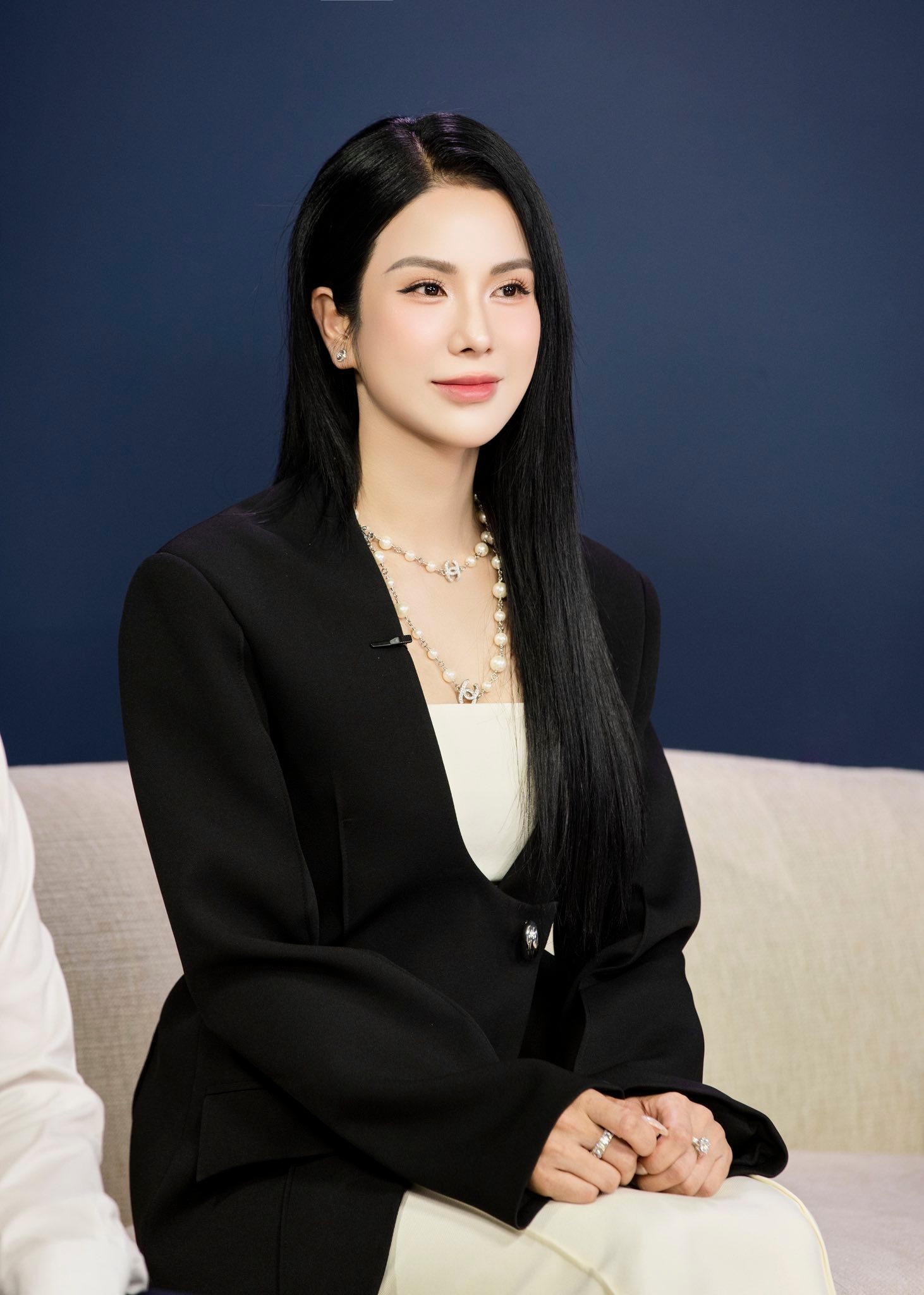 Đức Phạm phản pháo Diệp Lâm Anh 