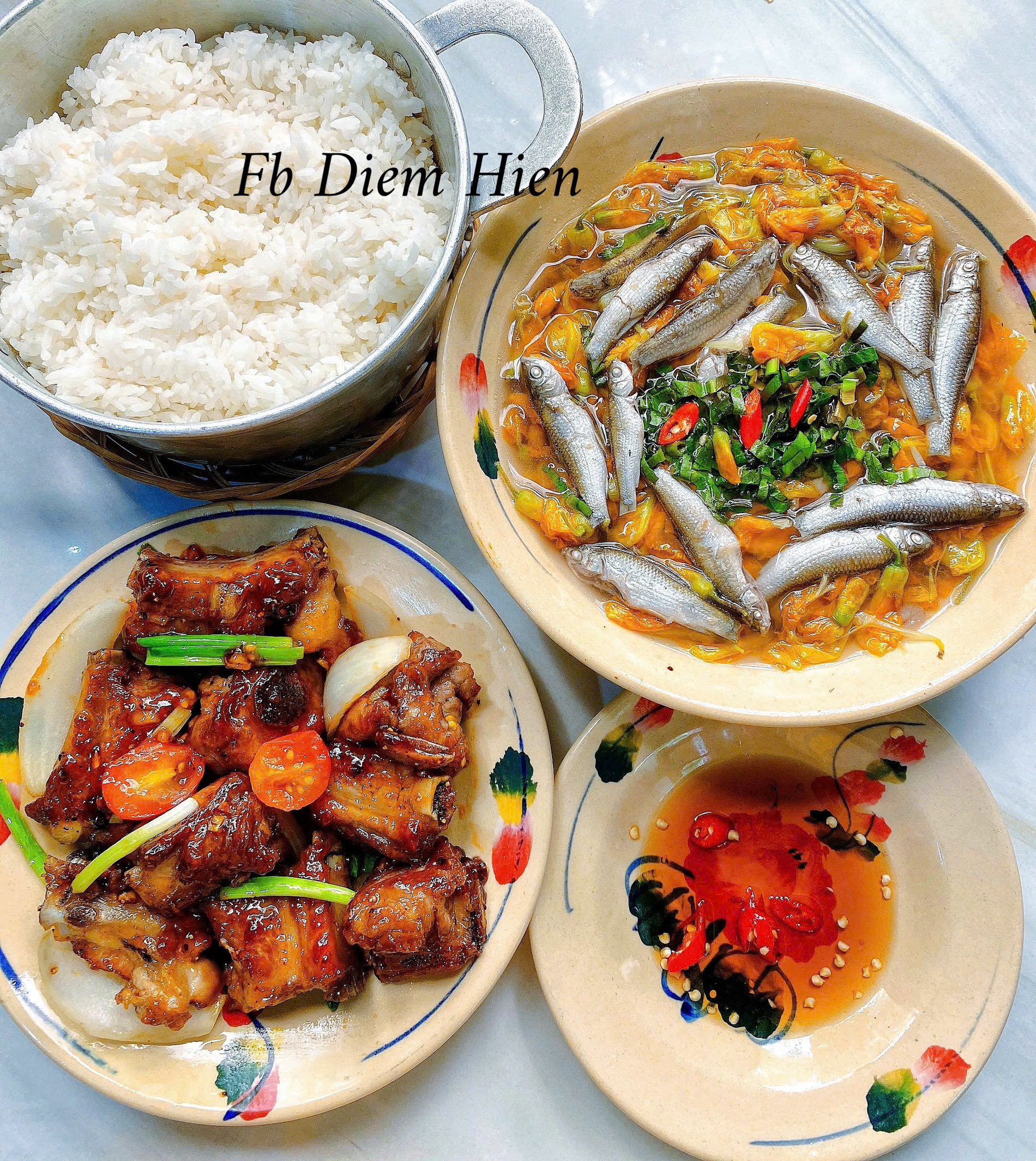 Seri "cơm nhà 2 món" của mom ở Bến Tre khuấy đảo MXH, nấu trong 30 phút mà món nào cũng ngon như ở tiệm- Ảnh 13.