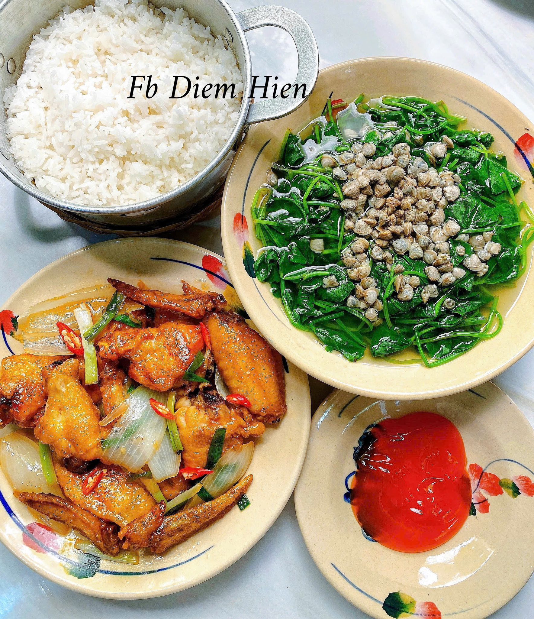 Seri "cơm nhà 2 món" của mom ở Bến Tre khuấy đảo MXH, nấu trong 30 phút mà món nào cũng ngon như ở tiệm- Ảnh 14.