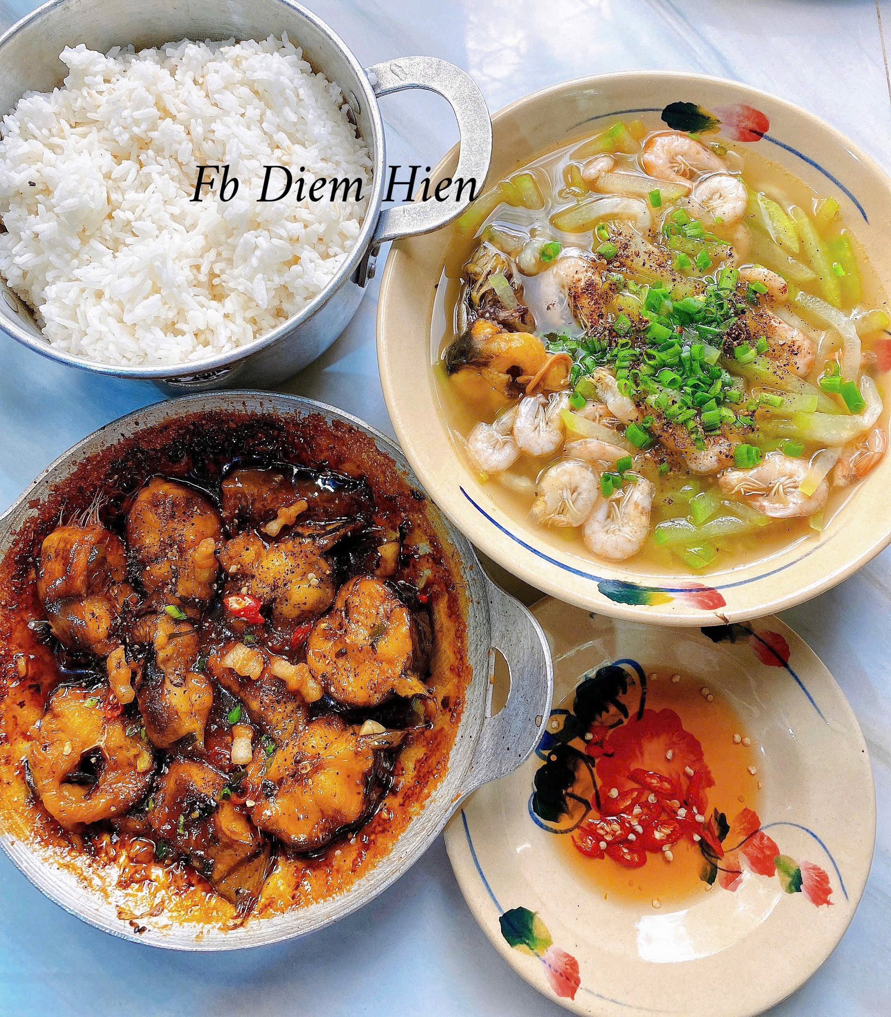 Seri "cơm nhà 2 món" của mom ở Bến Tre khuấy đảo MXH, nấu trong 30 phút mà món nào cũng ngon như ở tiệm- Ảnh 16.