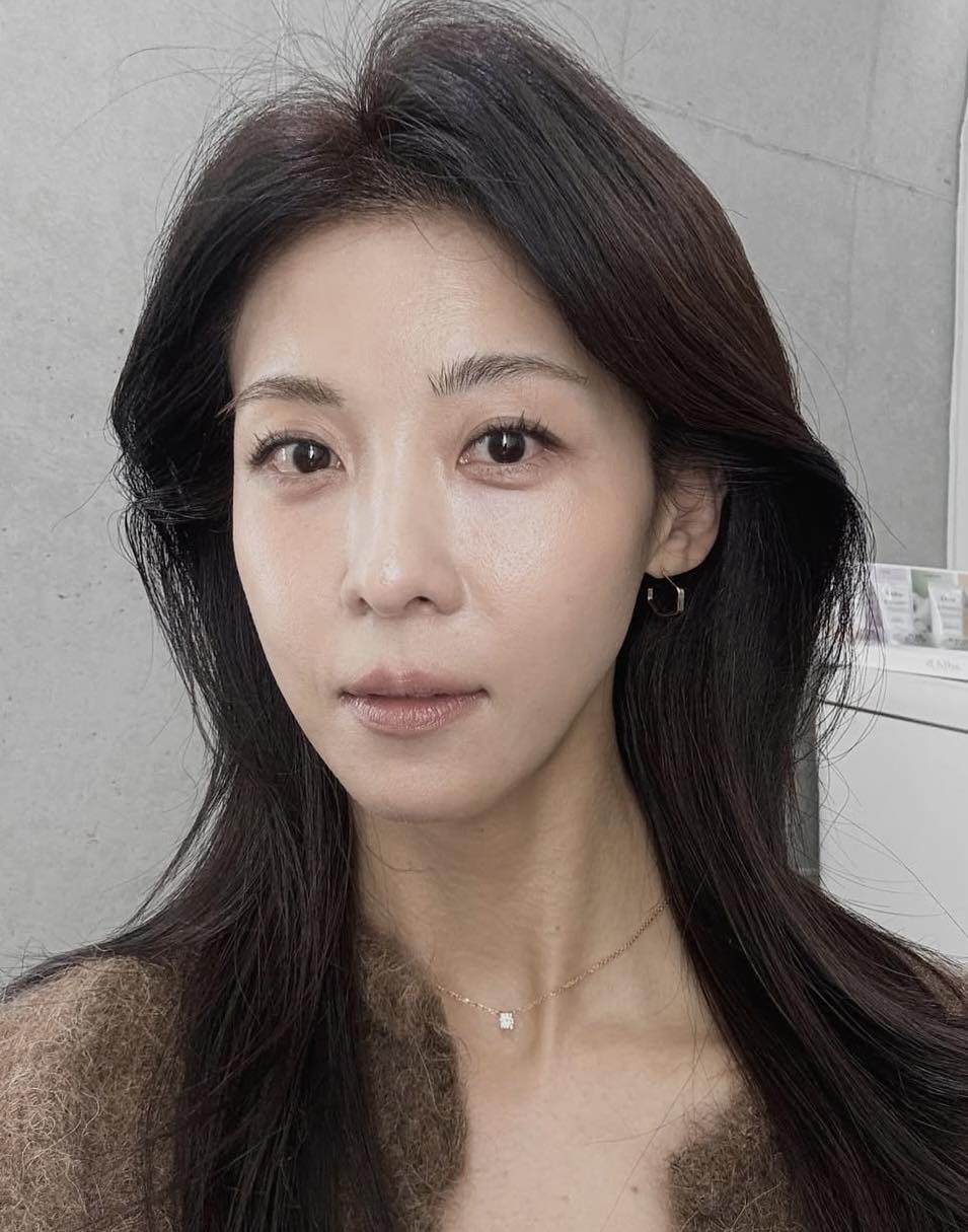 Hậu trường cảnh nóng hot nhất phim Sex Is Zero: Nữ chính bị hành đến mức "run bần bật"- Ảnh 6.