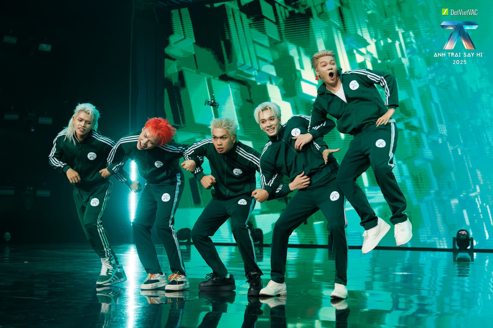 "Làm antifan của Anh Trai Say Hi mùa này sướng ghê"- Ảnh 7. "Làm antifan của Anh Trai Say Hi mùa này sướng ghê"- Ảnh 7.