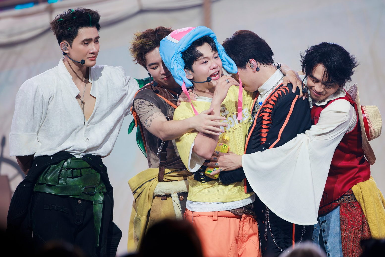 Các Anh Trai đang làm loạn MXH Threads: Cư dân mạng hoài nghi chia bè kết phái, bằng mặt không bằng lòng?- Ảnh 5.