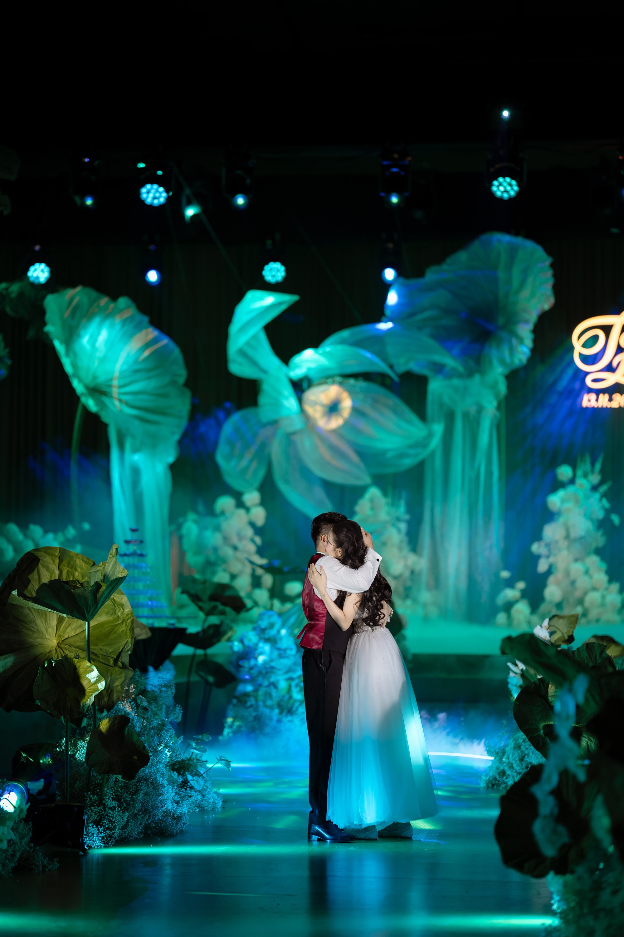 Không thể ngờ Hương Liên và chồng thiếu gia lại đến mức này!- Ảnh 7. Không thể ngờ Hương Liên và chồng thiếu gia lại đến mức này!- Ảnh 7.