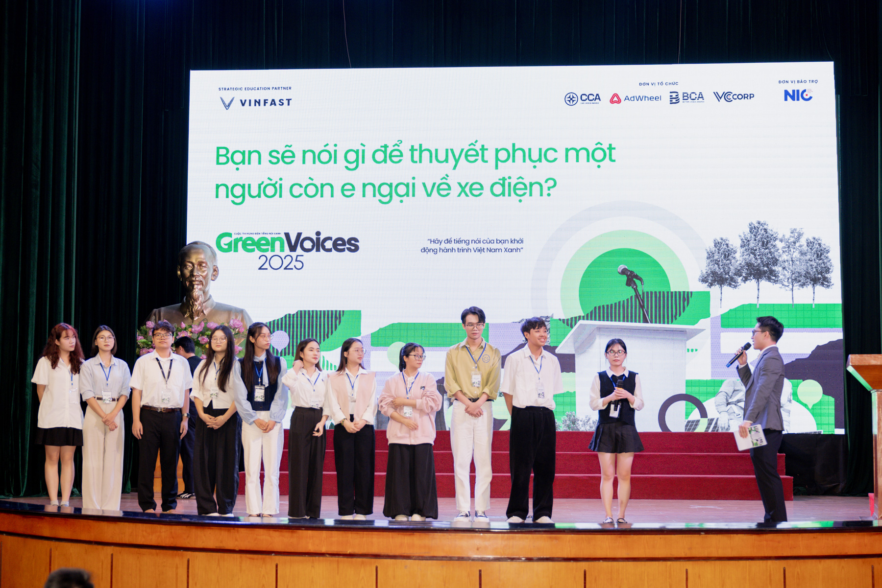 Lan tỏa tiếng nói xanh cùng Green Voices tại điểm trường Học viện Ngân hàng- Ảnh 1. Lan tỏa tiếng nói xanh cùng Green Voices tại điểm trường Học viện Ngân hàng- Ảnh 1.