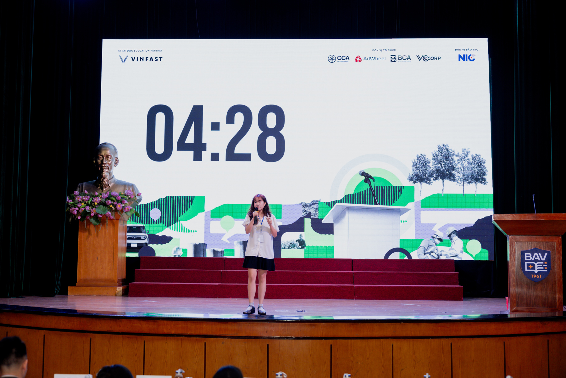 Lan tỏa tiếng nói xanh cùng Green Voices tại điểm trường Học viện Ngân hàng- Ảnh 2. Lan tỏa tiếng nói xanh cùng Green Voices tại điểm trường Học viện Ngân hàng- Ảnh 2.