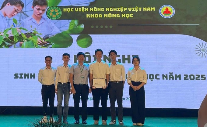 Sinh viên VNUA tối ưu hiệu quả, giảm phát thải khí nhà kính trong canh tác lúa- Ảnh 6.