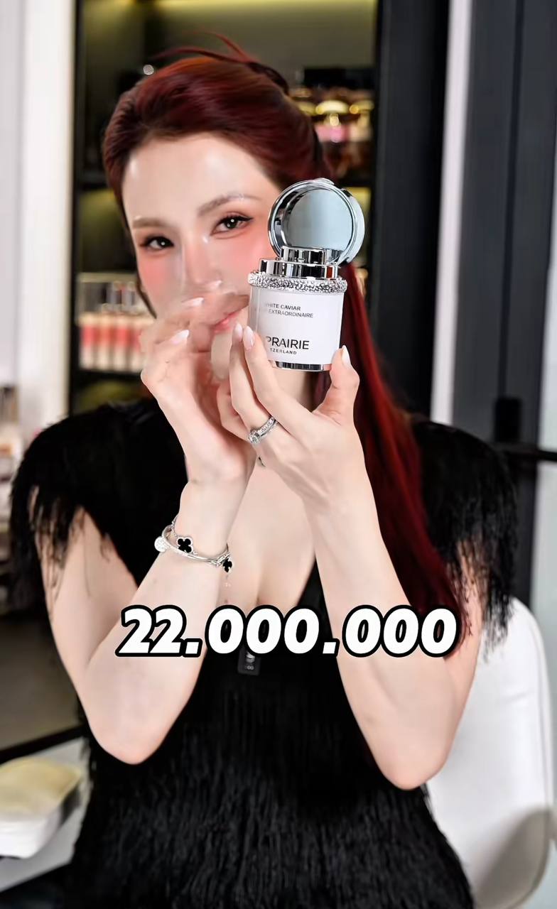 Diệp Lâm Anh sợ nhất là già, tiêu 1 lần cả trăm triệu để dưỡng da- Ảnh 3. Diệp Lâm Anh sợ nhất là già, tiêu 1 lần cả trăm triệu để dưỡng da- Ảnh 3.