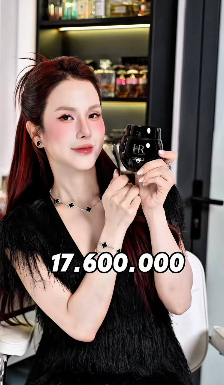 Diệp Lâm Anh sợ nhất là già, tiêu 1 lần cả trăm triệu để dưỡng da- Ảnh 6. Diệp Lâm Anh sợ nhất là già, tiêu 1 lần cả trăm triệu để dưỡng da- Ảnh 6.