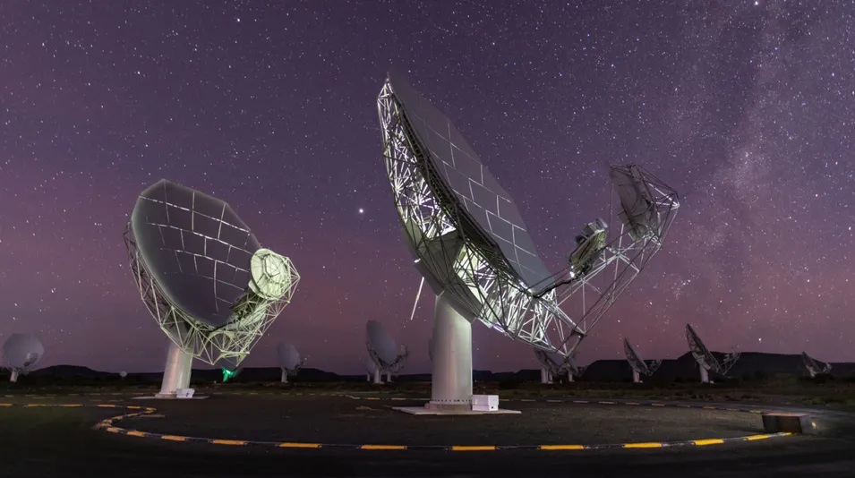 Tín hiệu radio lạ từ vật thể bị nghi là tàu vũ trụ ngoài Trái Đất- Ảnh 2.