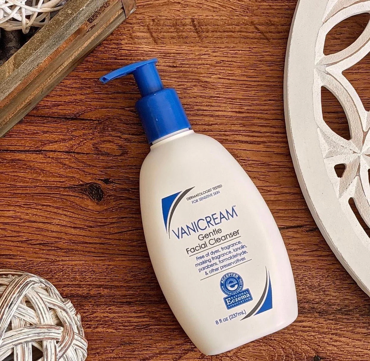 5 lọ sữa rửa mặt được yêu thích nhất hiện tại: Dùng là mê không lối thoát- Ảnh 1. 5 lọ sữa rửa mặt được yêu thích nhất hiện tại: Dùng là mê không lối thoát- Ảnh 1.