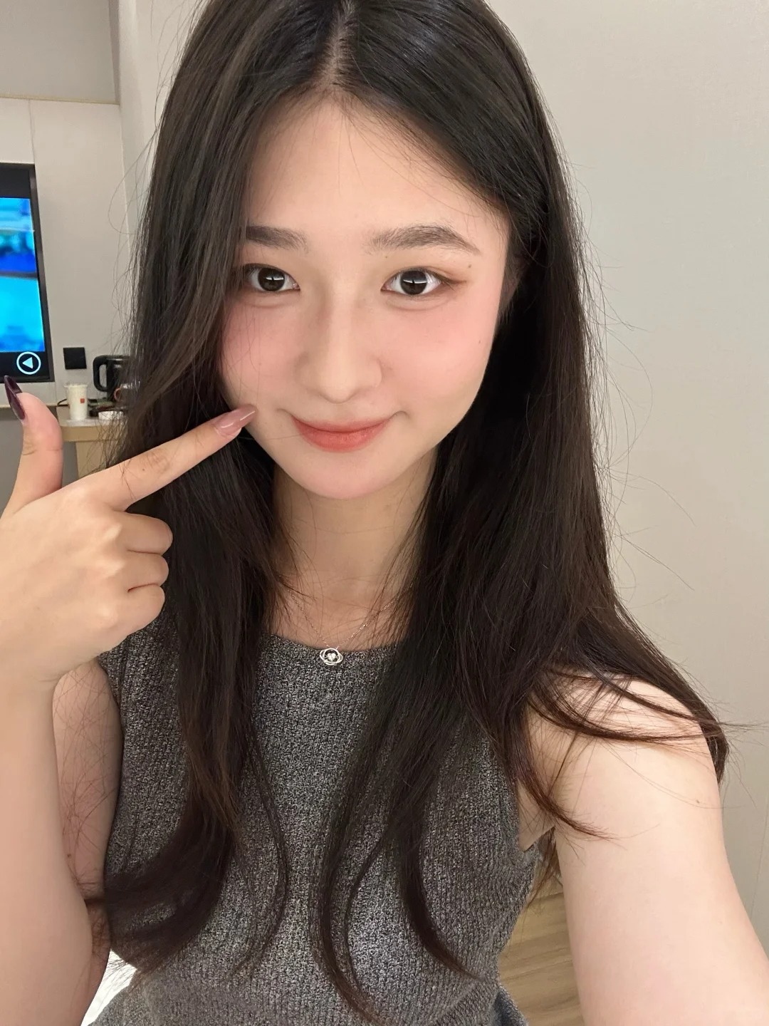 5 vùng da lão hóa nhanh nhất mà 90% chị em đều bỏ quên, nhìn vào dễ tưởng là người già- Ảnh 2.