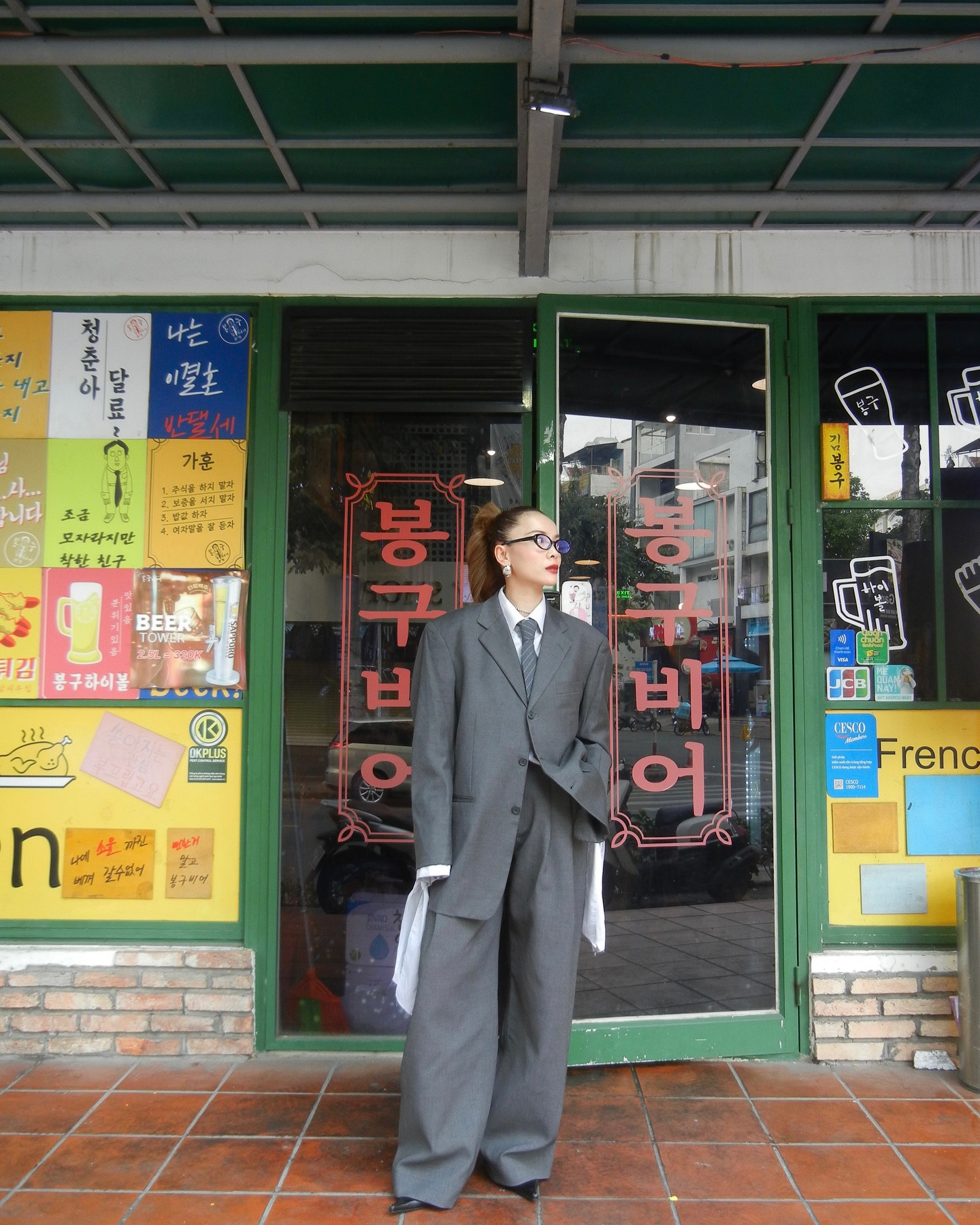 Thích mặc quần dài hơn váy, chị em hãy tham khảo style của 4 mỹ nhân Việt- Ảnh 18.